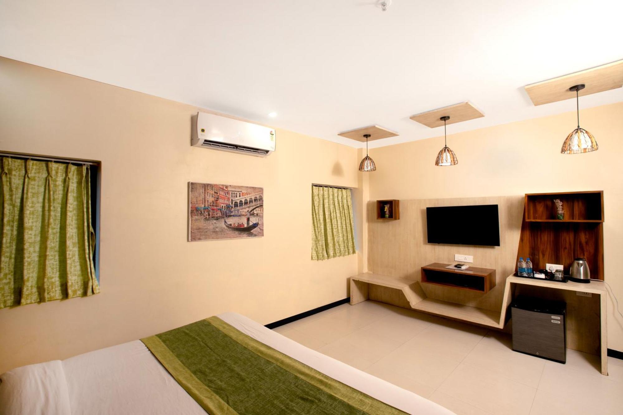 Hotel Elite Continental- Near Mumbai International Airport Andheri East Exterior photo